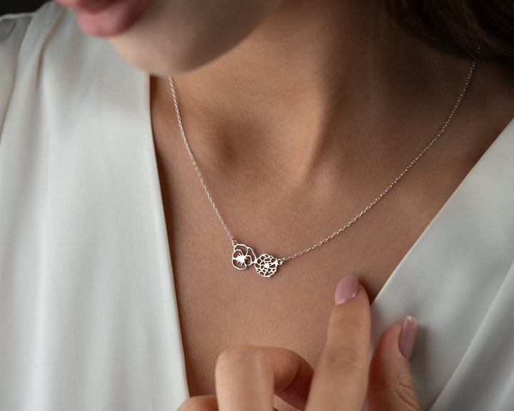 Personalized Birthflower Necklace